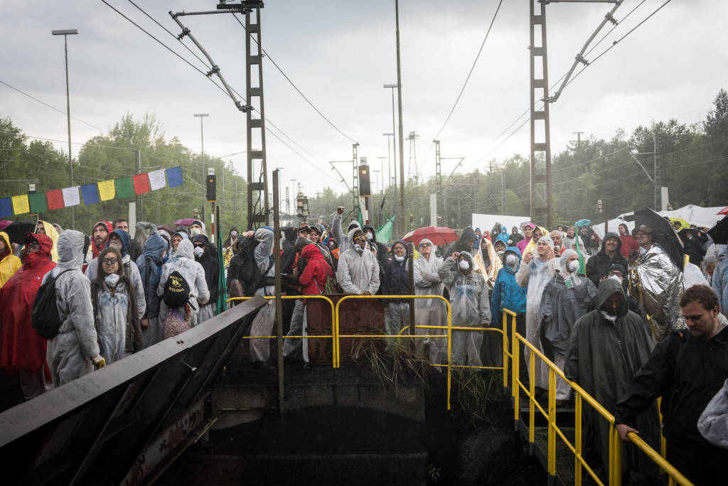 26994652466_52852f36e3_k